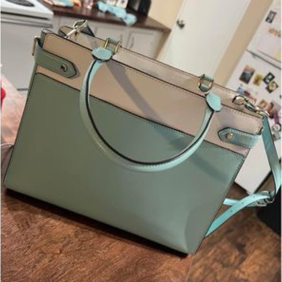 Kate spade used like new satchel/shoulder bag - Picture 4 of 5